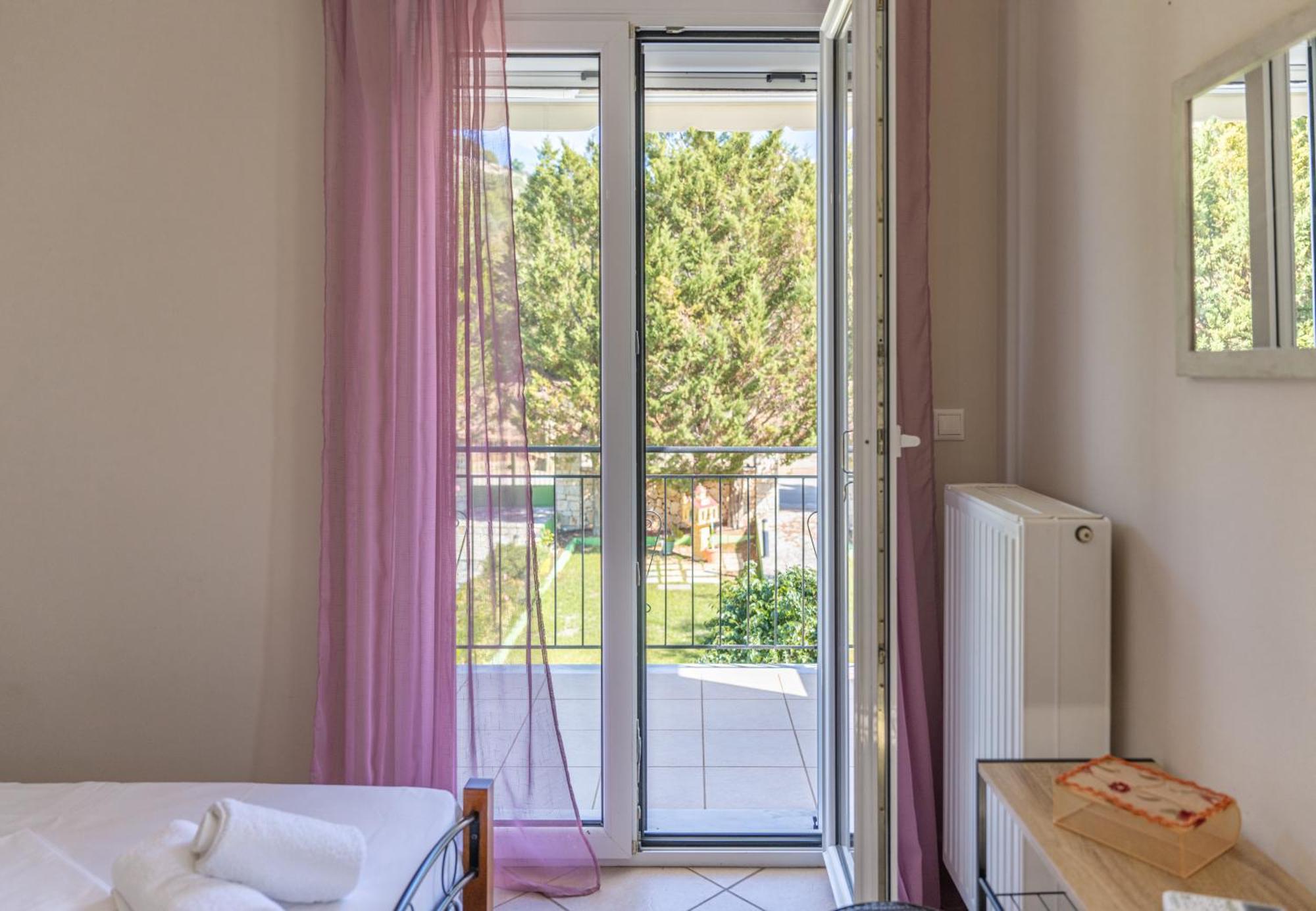 Vista Verde Studios & Apartments Svoronata Exterior foto